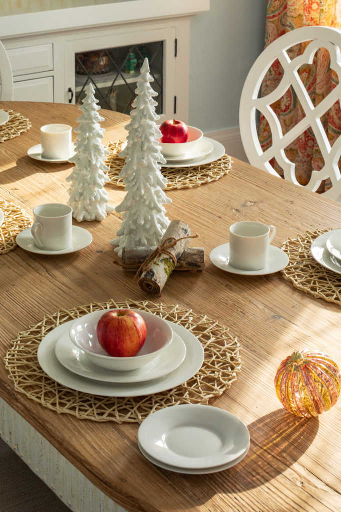 simple unique holiday decorations dining room